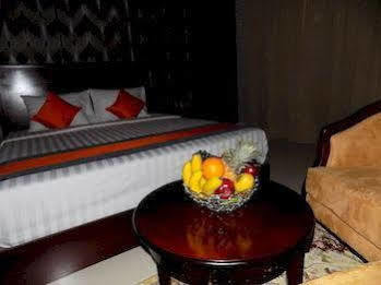 Venus Hotel 3*